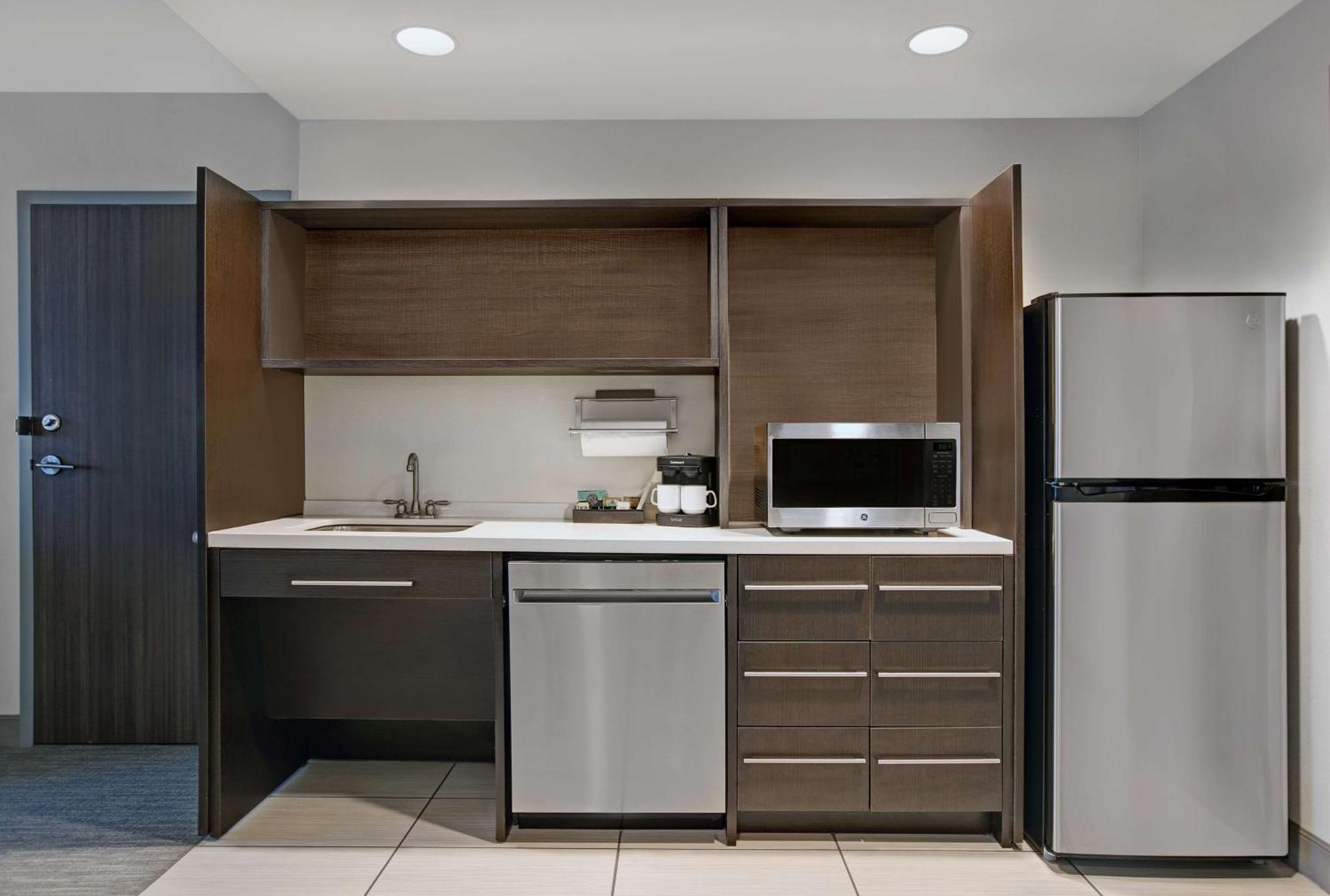Home2 Suites By Hilton Asheville Airport Arden Екстериор снимка